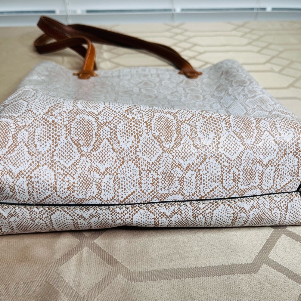 Consuela Clay Everyday Leather Tote Bag Snakeskin Print - Picture 3 of 9